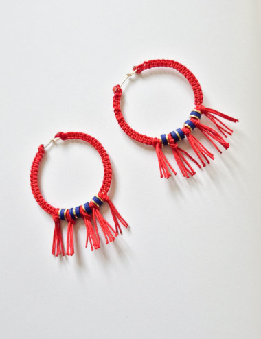AKA - Boucles